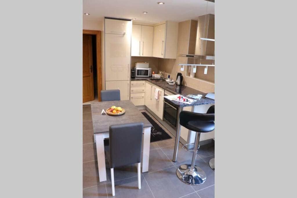 Apartment Montreux Center 5 Min From The Lake Exterior photo